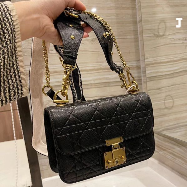 flap bag printing purse bags rs quality luxurys ladies 2021 handbag women fashion mother handbags shoulder wallet cossbody totes leather thr
flap bag printing purse bags rs quality luxurys ladies 2021 handbag women fashion mother handbags shoulder wallet cossbody totes leather thr