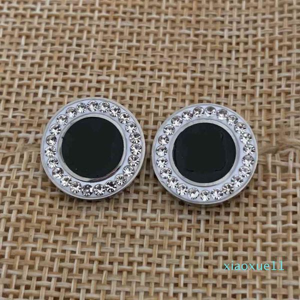 luxury- trendy design 3 colors ear studs mud drill v letter high polished stainless steel earrings for women fashion jewelry logo printed, Golden;silver
luxury- trendy design 3 colors ear studs mud drill v letter high polished stainless steel earrings for women fashion jewelry logo printed, Golden;silver