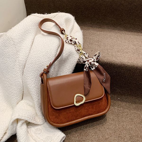 hangbags portable small bag women's ins 2021 fashion autumn and winter frosted messenger texture square
hangbags portable small bag women's ins 2021 fashion autumn and winter frosted messenger texture square