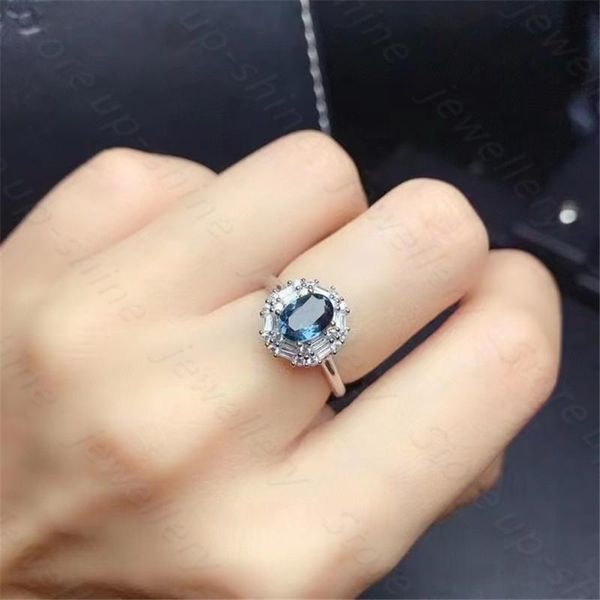 natural z ring 925 silver women's luxury atmosphere fashion all-match cluster rings, Golden;silver
natural z ring 925 silver women's luxury atmosphere fashion all-match cluster rings, Golden;silver
