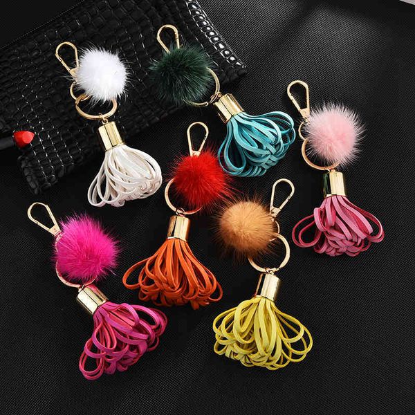 2021 fashion keychain new pu leather lantern tassel key ring mink hair ball pendant car pendant gift, Slivery;golden
2021 fashion keychain new pu leather lantern tassel key ring mink hair ball pendant car pendant gift, Slivery;golden