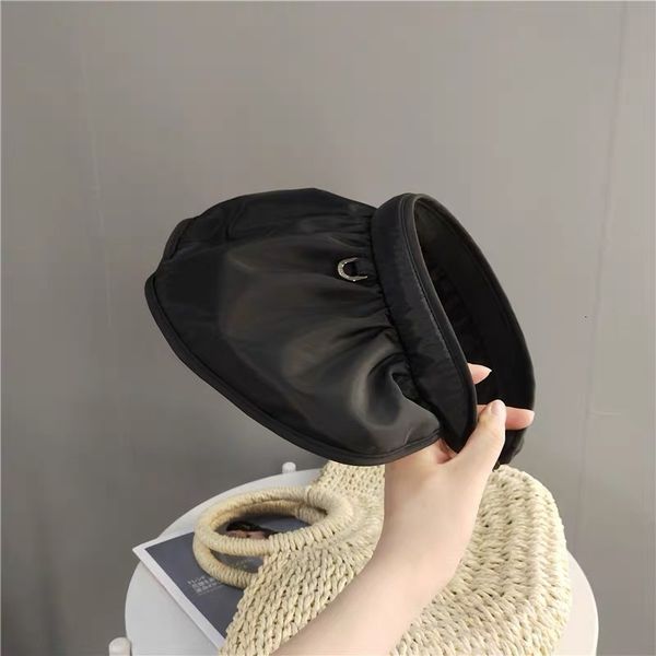 designer big brim hat hollow shell hair band dual purpose ear edge female xia sun hat, Black;white
designer big brim hat hollow shell hair band dual purpose ear edge female xia sun hat, Black;white