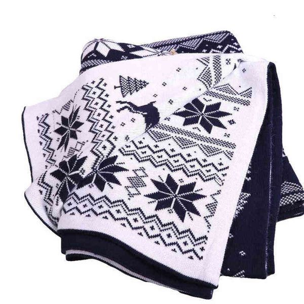 elk knitted household blanket in autumn and winter 2021, White;black
elk knitted household blanket in autumn and winter 2021, White;black