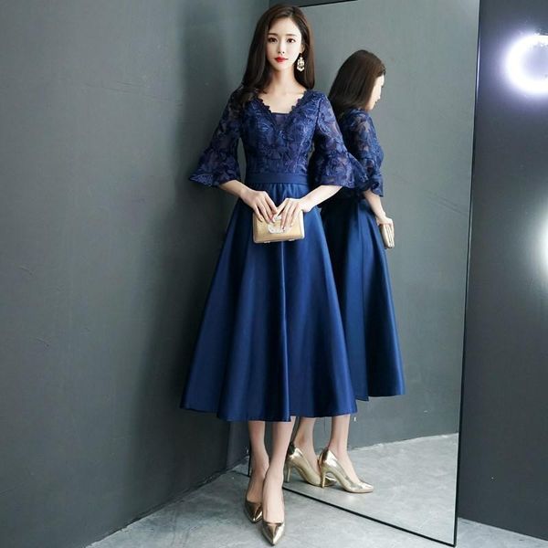 casual dresses o-neck lace evening dress women luxury slim wedding gown with bow long cheongsam elegant flare sleeve vestido plus size, Black;gray
casual dresses o-neck lace evening dress women luxury slim wedding gown with bow long cheongsam elegant flare sleeve vestido plus size, Black;gray