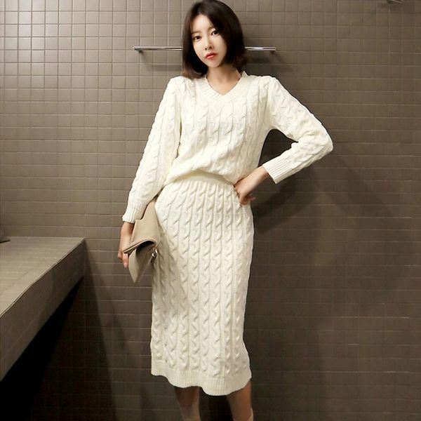 autumn winter v-neck twisted knitted sweater & hip package skirts casual 2 pieces set female suits 2021 women's two piece pants, White
autumn winter v-neck twisted knitted sweater & hip package skirts casual 2 pieces set female suits 2021 women's two piece pants, White