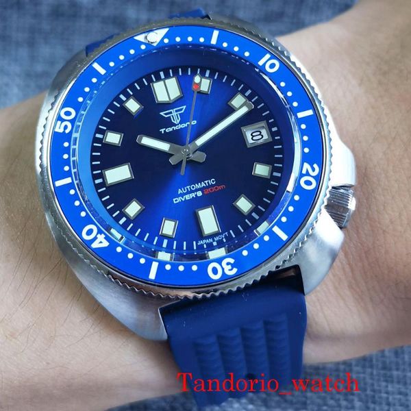 wristwatches brand tandorio blue dial automatic 44mm men watches sapphire glass 200m waterproof green luminous marks rubber strap, Slivery;brown
wristwatches brand tandorio blue dial automatic 44mm men watches sapphire glass 200m waterproof green luminous marks rubber strap, Slivery;brown