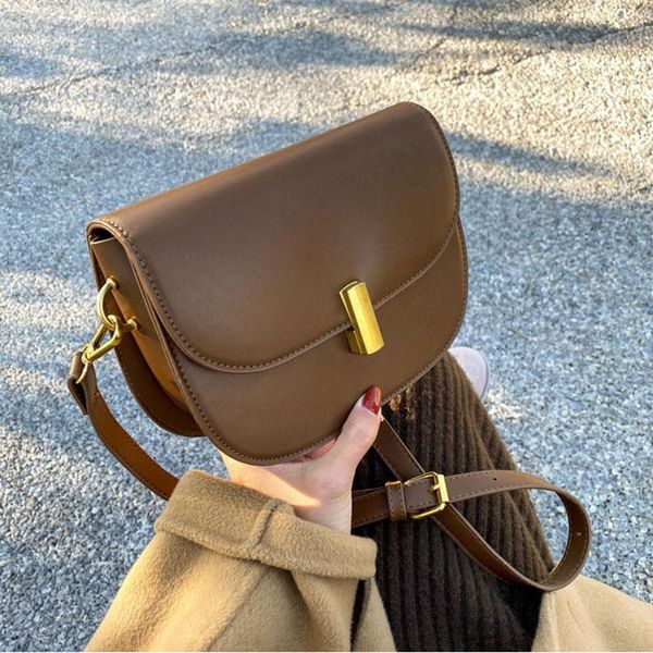 summer solid color underarm purses ins vintage half moon saddle bags women fashion crossbody handbags sac shoulder
summer solid color underarm purses ins vintage half moon saddle bags women fashion crossbody handbags sac shoulder