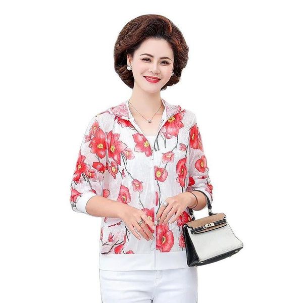 women's jackets middle-aged mother sun protection clothing anti-uv ladies jacket with hood and zipper thin summer women, Black;brown
women's jackets middle-aged mother sun protection clothing anti-uv ladies jacket with hood and zipper thin summer women, Black;brown