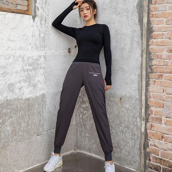 yoga outfit vogue leggings women fitness sports high elastics casual sweatpants running workout bodybuilding breathable
yoga outfit vogue leggings women fitness sports high elastics casual sweatpants running workout bodybuilding breathable
