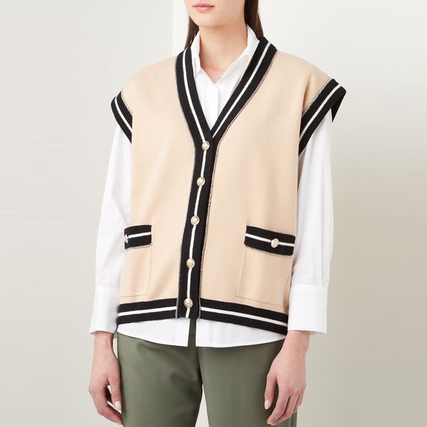 2021 autumn fall sleeveless v neck khaki contrast color knitted double pockets panelled single-breasted knitted tees cardigan women fashion, White
2021 autumn fall sleeveless v neck khaki contrast color knitted double pockets panelled single-breasted knitted tees cardigan women fashion, White