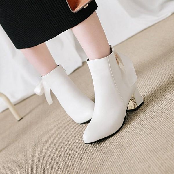 boots big size 11 12 13 14 15 16 17 fashion with pointed thick heel and high metal decorative ribbon side zipper, Black
boots big size 11 12 13 14 15 16 17 fashion with pointed thick heel and high metal decorative ribbon side zipper, Black