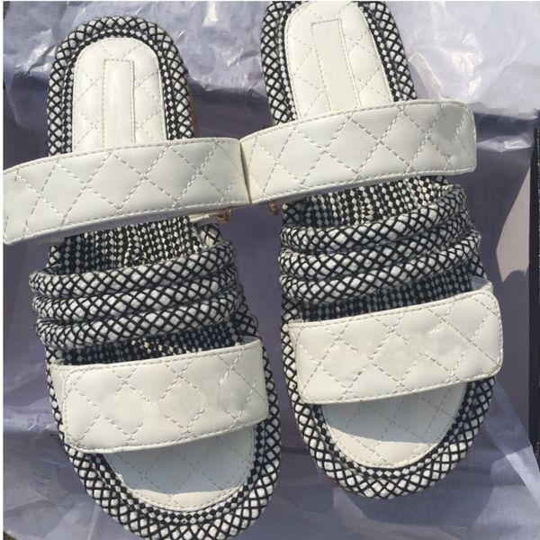 sandals springtime summer brand luxury light flat women's fashions concise shoes sweet platform lady grid stripe off slides ddpr, Black
sandals springtime summer brand luxury light flat women's fashions concise shoes sweet platform lady grid stripe off slides ddpr, Black