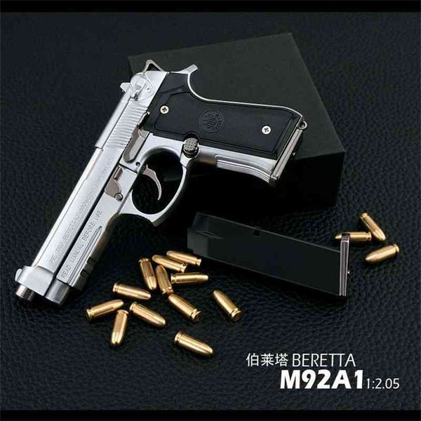 1: 2.05 all metal gun model beretta 921 large throwing shell children's alloy detachable and non launching
1: 2.05 all metal gun model beretta 921 large throwing shell children's alloy detachable and non launching