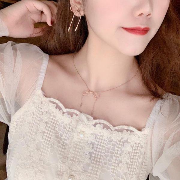 hoop & huggie korean style temperament rose gold bow necklace and earrings suite short internet clavicle chain stud temperamental, Golden;silver
hoop & huggie korean style temperament rose gold bow necklace and earrings suite short internet clavicle chain stud temperamental, Golden;silver