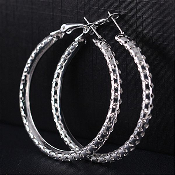 women's big ear ring charm ear hoop huggie jewelry gift circle circular hollowed out flashing earrings, Golden;silver
women's big ear ring charm ear hoop huggie jewelry gift circle circular hollowed out flashing earrings, Golden;silver