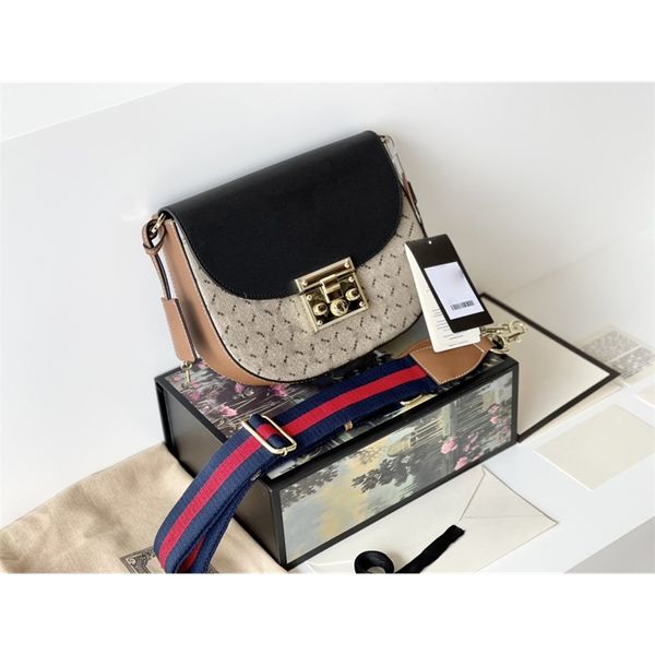 2021 padlock saddle bag single shoulder crossbar color matching lock postman high version with steel code luxuryss designerss yw
2021 padlock saddle bag single shoulder crossbar color matching lock postman high version with steel code luxuryss designerss yw
