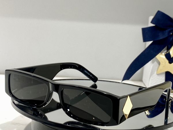 summer sunglasses for men women quise style anti-ultraviolet retro plate square frame fashion eyeglasses random box, White;black
summer sunglasses for men women quise style anti-ultraviolet retro plate square frame fashion eyeglasses random box, White;black