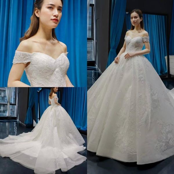 party dresses 2021 evening off shoulder lace appliques prom gowns dubai arabic backless ball gown dress, White;black
party dresses 2021 evening off shoulder lace appliques prom gowns dubai arabic backless ball gown dress, White;black