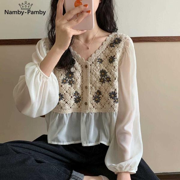 women's blouses & shirts women blouse autumn flower embroidery v-neck hollow out long lantern sleeve chiffon button office lady elegant, White
women's blouses & shirts women blouse autumn flower embroidery v-neck hollow out long lantern sleeve chiffon button office lady elegant, White