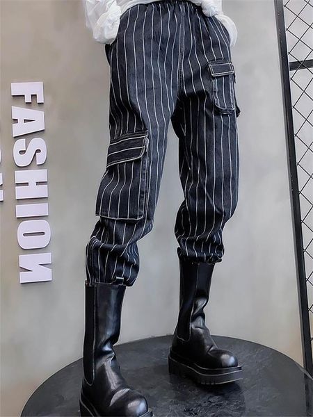 striped casual jeans women elastic waist loose large size overalls long harem pants trend women's & capris, Black;white
striped casual jeans women elastic waist loose large size overalls long harem pants trend women's & capris, Black;white