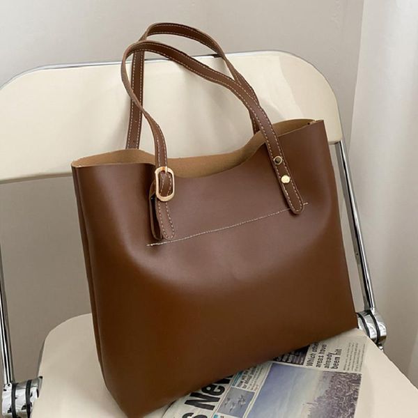 evening bags high-quality soft leather large-capacity portable tote bag all-match shoulder cross body for women designer handbags cc
evening bags high-quality soft leather large-capacity portable tote bag all-match shoulder cross body for women designer handbags cc