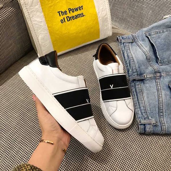 desinger sneakers 2022 brand sneakers designer trainers casual shoes women real leather ace red bottom triple espadrilles slippers sandals b, Black
desinger sneakers 2022 brand sneakers designer trainers casual shoes women real leather ace red bottom triple espadrilles slippers sandals b, Black