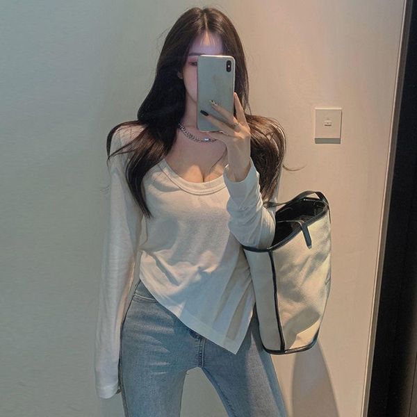 women's t-shirt slim fit low collar white foreign style long sleeve with bottom coat 2021 spring and autumn type tight top
women's t-shirt slim fit low collar white foreign style long sleeve with bottom coat 2021 spring and autumn type tight top