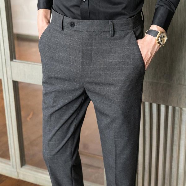 high-quality autumn and winter men's simple small check casual trousers slim suit boys suits & blazers, White;black
high-quality autumn and winter men's simple small check casual trousers slim suit boys suits & blazers, White;black