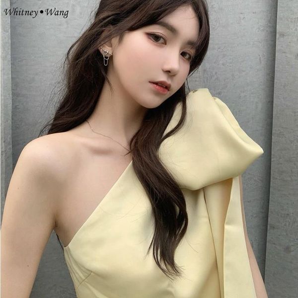 women's blouses & shirts whitney wang 2021 summer fashion streetwear one shoulder bow chiffon blouse women blusas lady party, White
women's blouses & shirts whitney wang 2021 summer fashion streetwear one shoulder bow chiffon blouse women blusas lady party, White