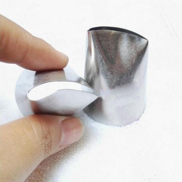 baking & pastry tools #874 large rose flower petal cream icing piping nozzles fondant cake decorating tips for cupcakes tool ear3
baking & pastry tools #874 large rose flower petal cream icing piping nozzles fondant cake decorating tips for cupcakes tool ear3