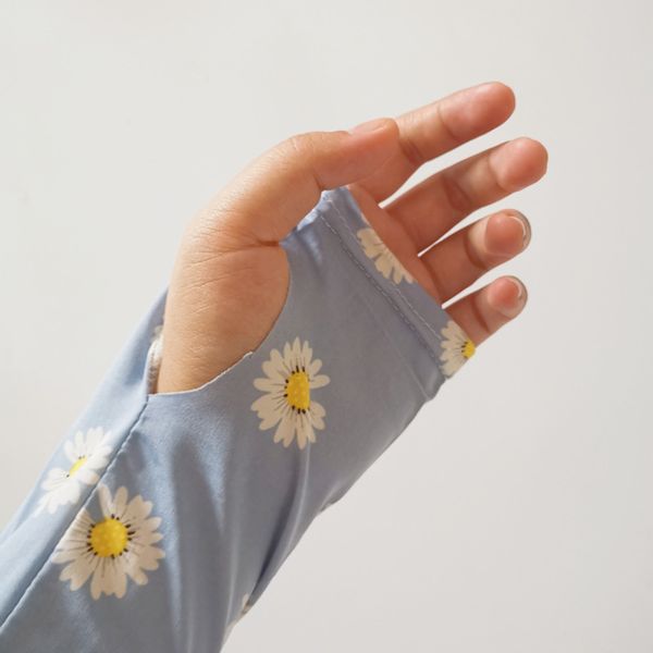 outdoor sports sun protection sleeve summer net red daisy ice lady driving insect proof dew finger
outdoor sports sun protection sleeve summer net red daisy ice lady driving insect proof dew finger