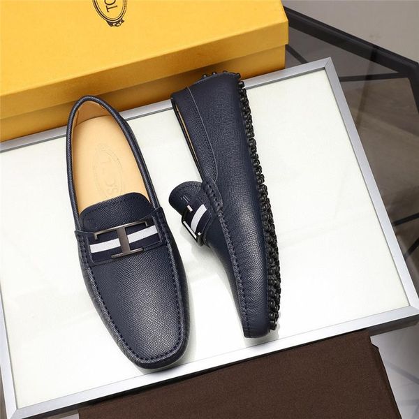 2021 brand mens luxury suede leather shoes men loafers fashion informal designer dress shoes men's casual business party shoe slip on, Black
2021 brand mens luxury suede leather shoes men loafers fashion informal designer dress shoes men's casual business party shoe slip on, Black