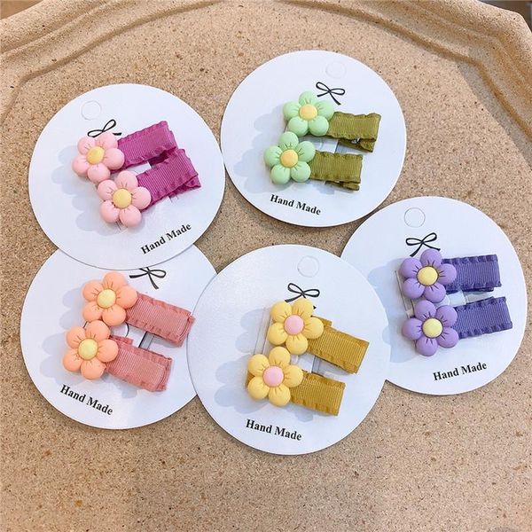 hair accessories 1 pair korea sweet girl baby hairpins fashion children's cute color flowers all-inclusive fabric duckbill clip, Slivery;white
hair accessories 1 pair korea sweet girl baby hairpins fashion children's cute color flowers all-inclusive fabric duckbill clip, Slivery;white