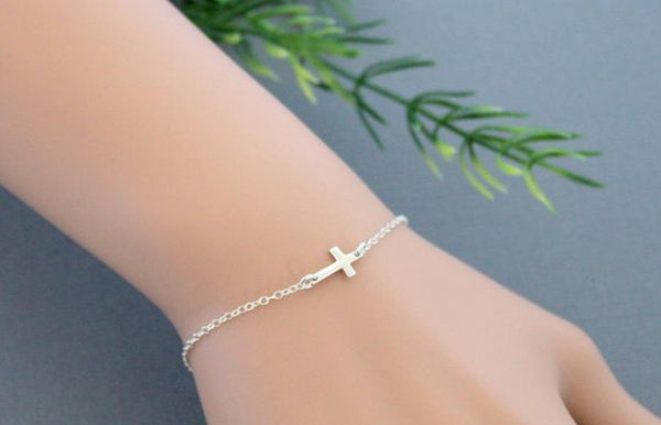 link, chain fashion classic simple curved cross bracelet delicated all match christmas gifts for friends jewelry drop, Black
link, chain fashion classic simple curved cross bracelet delicated all match christmas gifts for friends jewelry drop, Black