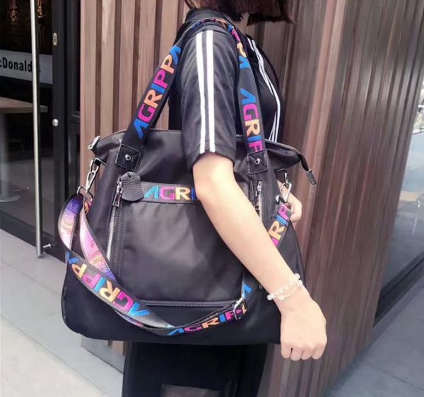 2021 travel bag handbag oxford cloth short distance large capacity simple fashion shoulder bags
2021 travel bag handbag oxford cloth short distance large capacity simple fashion shoulder bags