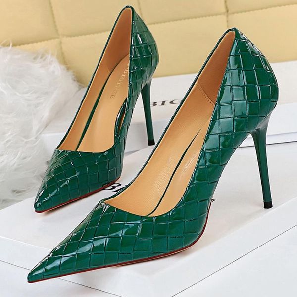 dress shoes patent leather woman pumps 2021 designer weave pattern fine high heels stiletto heeled party, Black
dress shoes patent leather woman pumps 2021 designer weave pattern fine high heels stiletto heeled party, Black