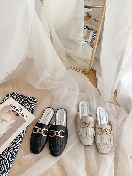 shoes women low female slippers slides cover toe fashion mules soft 2021 flat luxury casual rubber spring pu, Black
shoes women low female slippers slides cover toe fashion mules soft 2021 flat luxury casual rubber spring pu, Black