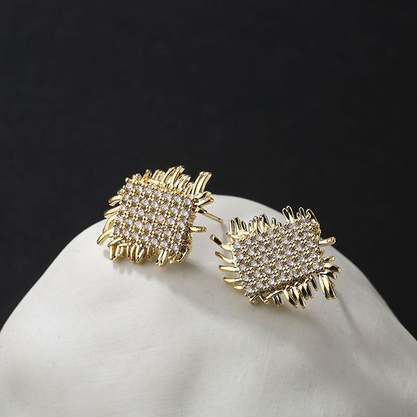 high-grade personalized net red woven micro inlaid zircon women's metal s925 silver needle earrings, Golden
high-grade personalized net red woven micro inlaid zircon women's metal s925 silver needle earrings, Golden