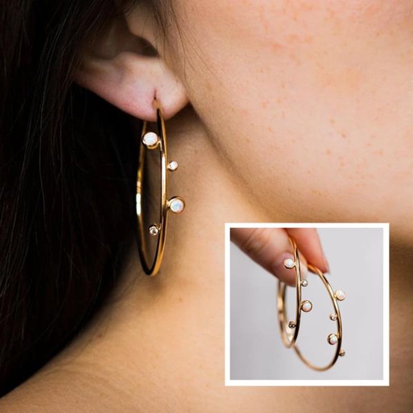 hoop & huggie caoshi luxury gold color earrings for women with shiny cz imitation of opal party accessories fashion jewelry, Golden;silver
hoop & huggie caoshi luxury gold color earrings for women with shiny cz imitation of opal party accessories fashion jewelry, Golden;silver