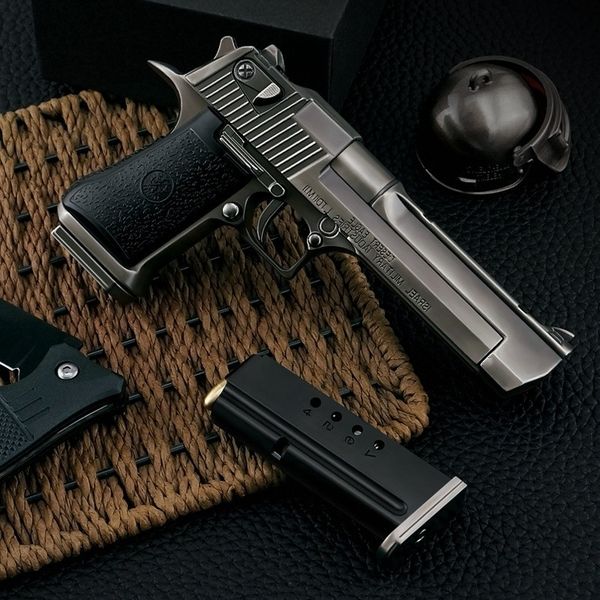 231: 2.05 desert eagle alloy mold metal can disassemble boy toy simulation shell throwing gun cannot be fired
231: 2.05 desert eagle alloy mold metal can disassemble boy toy simulation shell throwing gun cannot be fired