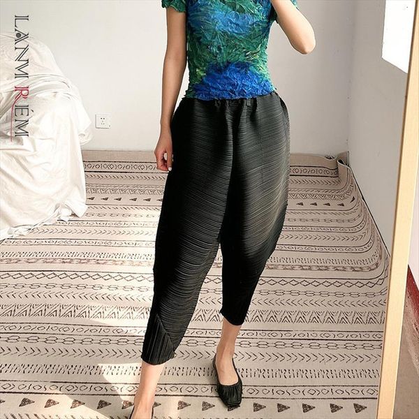 high elastic waist black women capris pleated trousers loose fit harem fashion tide autumn winter 2e1976, Black;white
high elastic waist black women capris pleated trousers loose fit harem fashion tide autumn winter 2e1976, Black;white