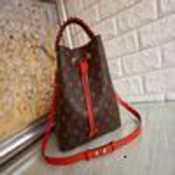 libobo6_1 on6d m43985 backpacks handbags iconic handles shoulder bags totes cross body bag clutches evening oxidized leather business, Red;black
libobo6_1 on6d m43985 backpacks handbags iconic handles shoulder bags totes cross body bag clutches evening oxidized leather business, Red;black