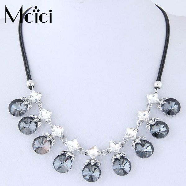 chokers european & american fashion style women's jewelry accessories trendy collares with rhinestones statement short chocker necklace, Golden;silver
chokers european & american fashion style women's jewelry accessories trendy collares with rhinestones statement short chocker necklace, Golden;silver