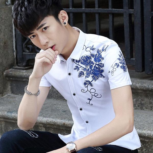 men's slim short sleeve handsome shirt printed casual flower youth trend korean c18 shirts, White;black
men's slim short sleeve handsome shirt printed casual flower youth trend korean c18 shirts, White;black