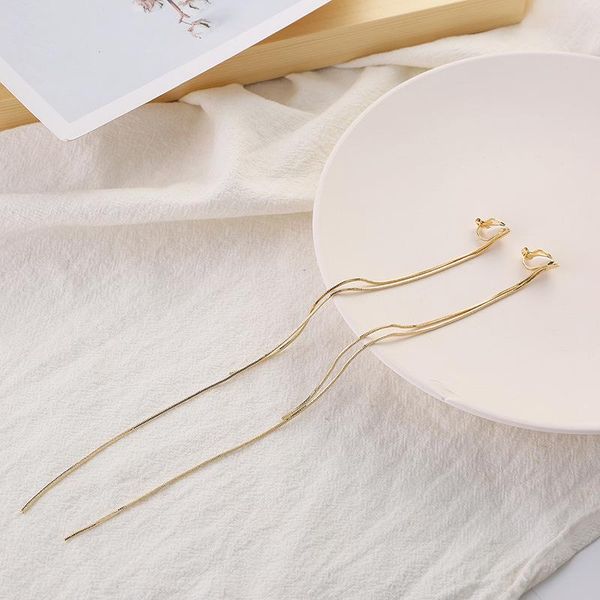 stud 2021 trend jewelry long chain gold earrings for women unusual clip on korean fashion summer gift, Golden;silver
stud 2021 trend jewelry long chain gold earrings for women unusual clip on korean fashion summer gift, Golden;silver