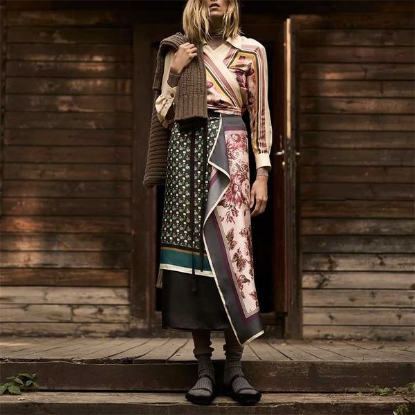 za skirt two piece set vintage print simulation silk blouse and high waist wrap skirt casual dress sets club outfits 211106, White
za skirt two piece set vintage print simulation silk blouse and high waist wrap skirt casual dress sets club outfits 211106, White