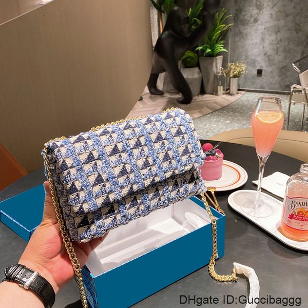 21ss famous t desinger tweed plaid two_tone bag 23c crossbody shoulder clutch cosmetic large capacity wallet purses quilted
21ss famous t desinger tweed plaid two_tone bag 23c crossbody shoulder clutch cosmetic large capacity wallet purses quilted