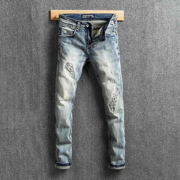 men's jeans italian vintage fashion elastic cotton ripped for slim fit retro designer hip hop denim pants av4o, Blue
men's jeans italian vintage fashion elastic cotton ripped for slim fit retro designer hip hop denim pants av4o, Blue