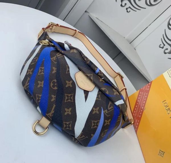 handles brand handbags designer cross luxury iconic m45106 bags fashion bag trend waist bag shoulder capsule totes series waist body bag
handles brand handbags designer cross luxury iconic m45106 bags fashion bag trend waist bag shoulder capsule totes series waist body bag