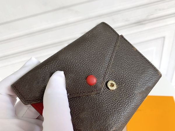 2021 handbags purses fashion simple square card holder wallets womens passport holders lady folded purse ladies coin pouch, Red;black
2021 handbags purses fashion simple square card holder wallets womens passport holders lady folded purse ladies coin pouch, Red;black